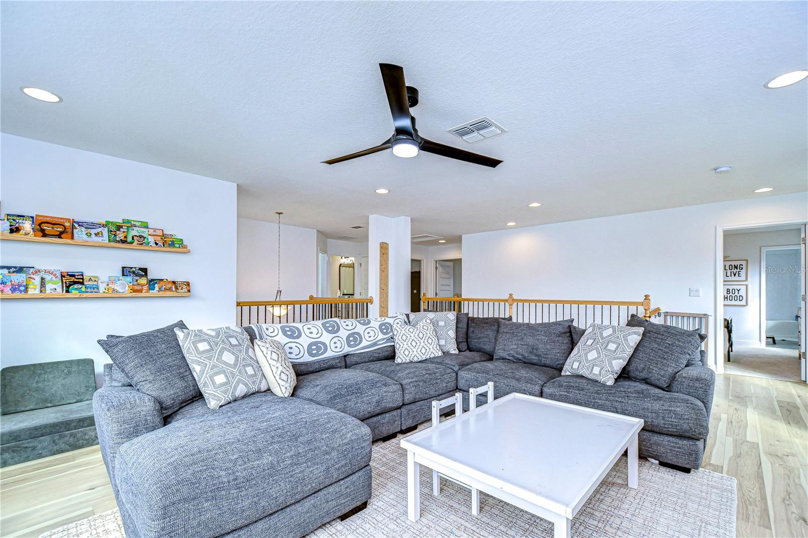 22223 WOODMEN HALL DR