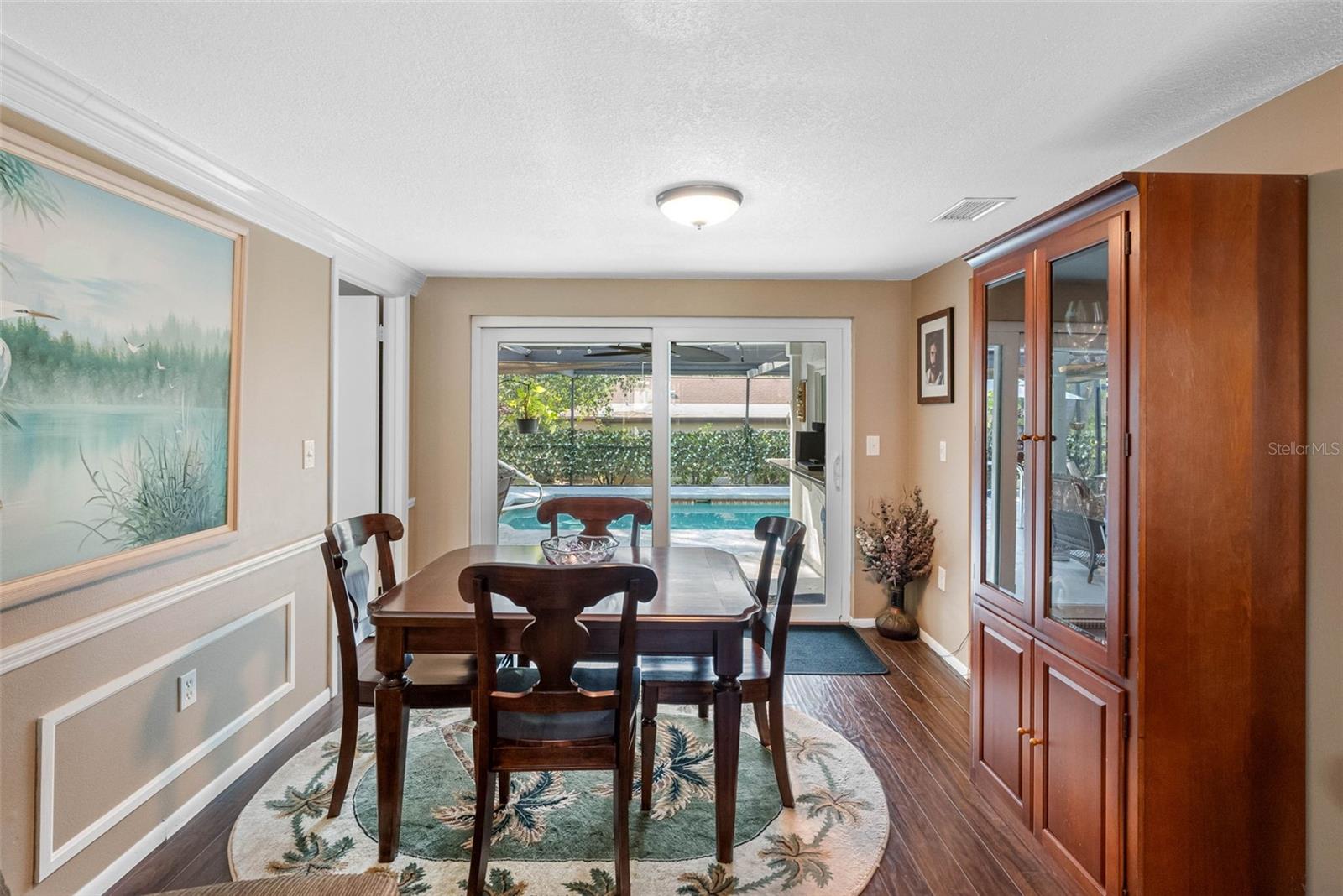 8216 MILL CREEK LN