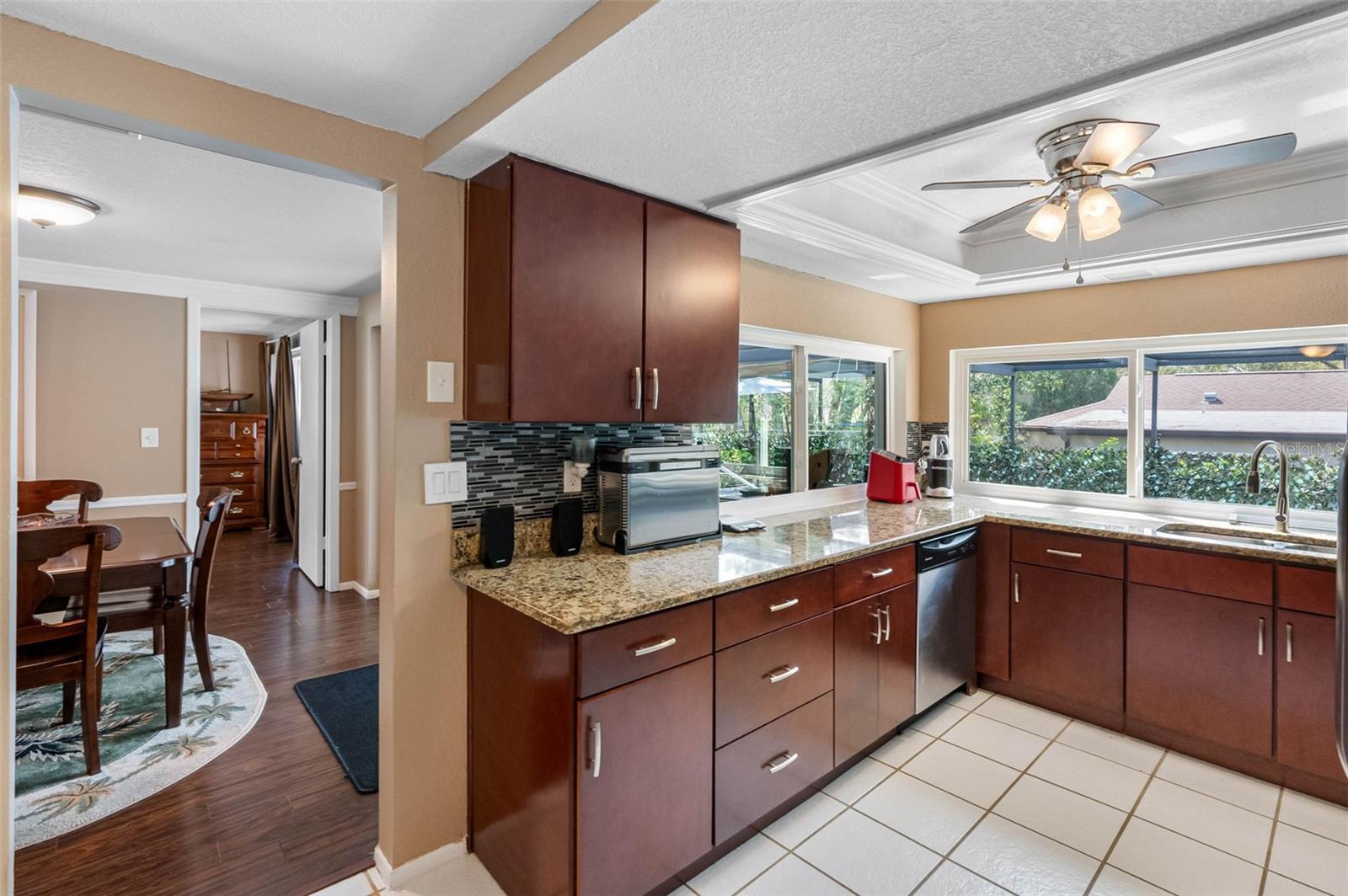 8216 MILL CREEK LN