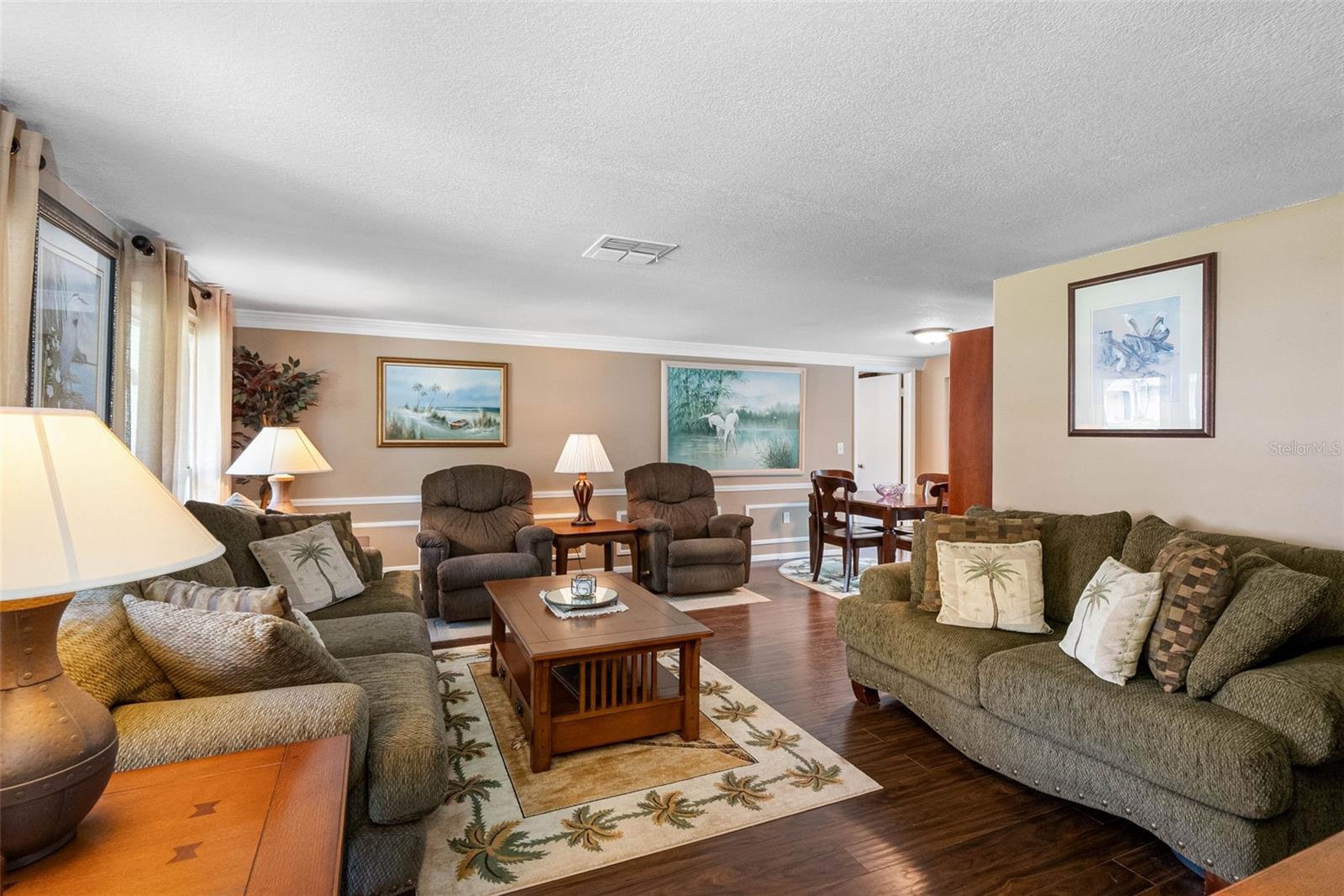 8216 MILL CREEK LN