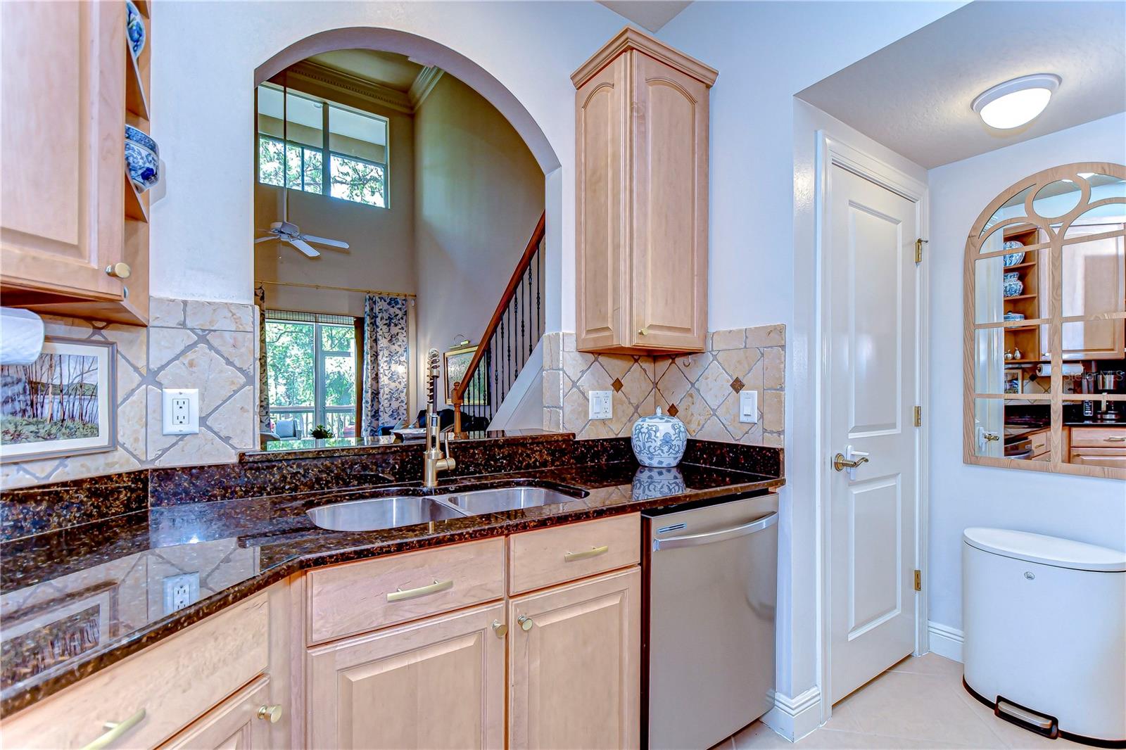 4942 ANNISTON CIR