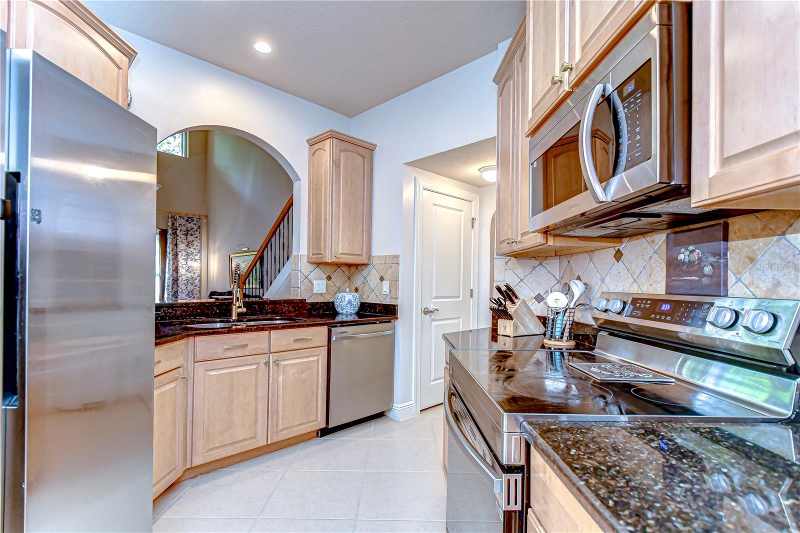 4942 ANNISTON CIR