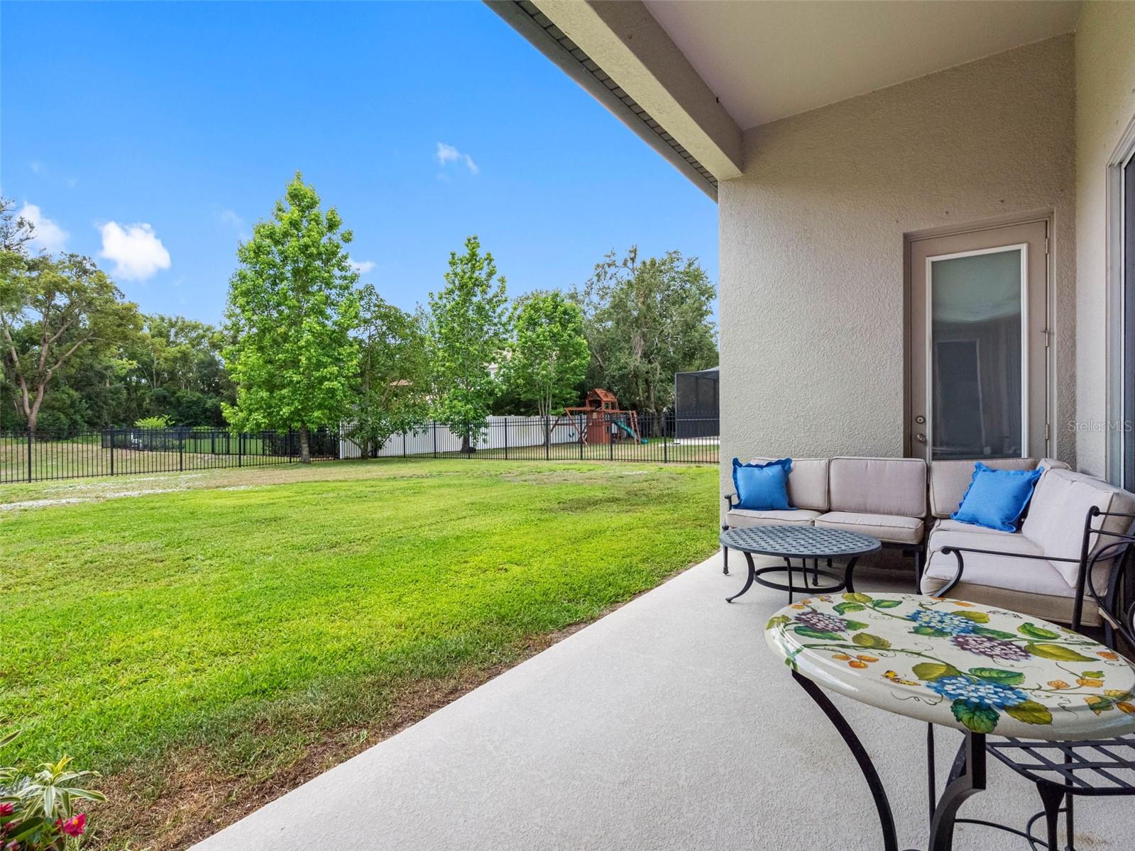 1104 ISOBEL RESERVE LN