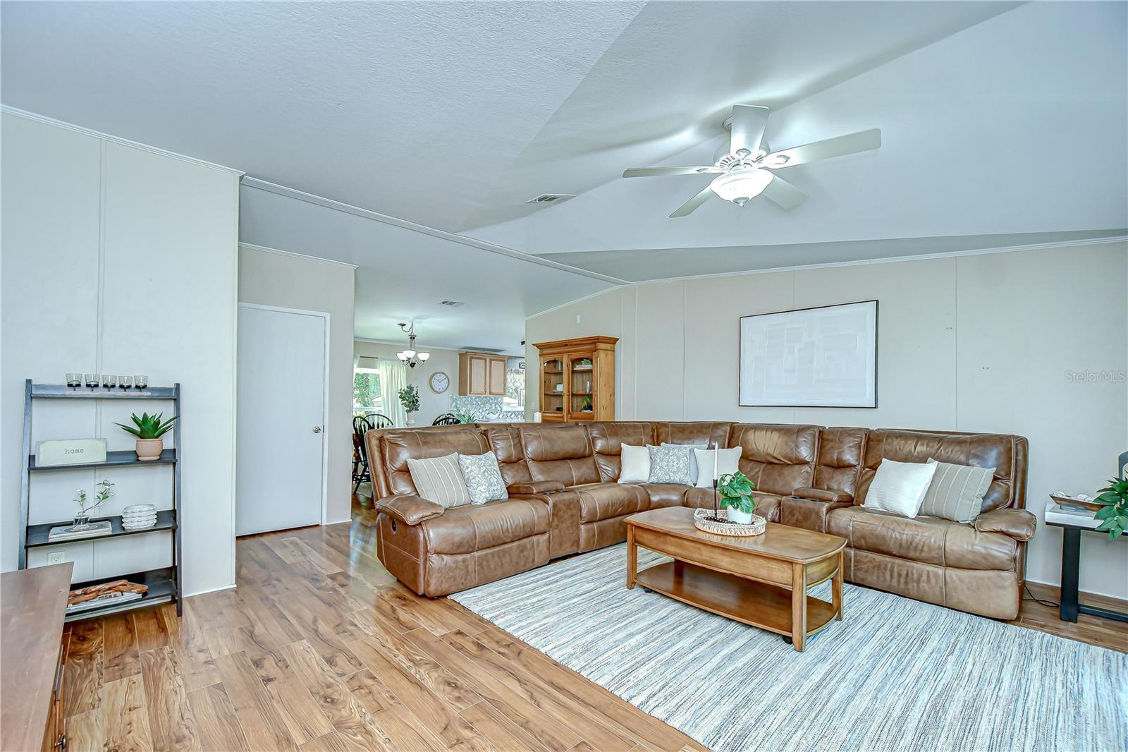 8342 FUSSELL DR