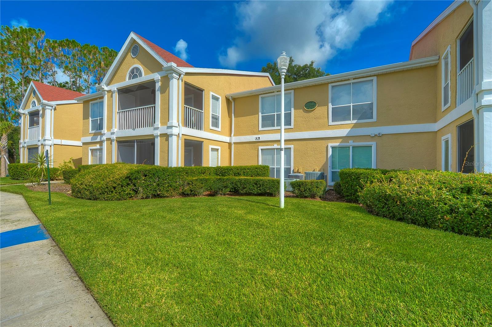9481 HIGHLAND OAK DR #1506