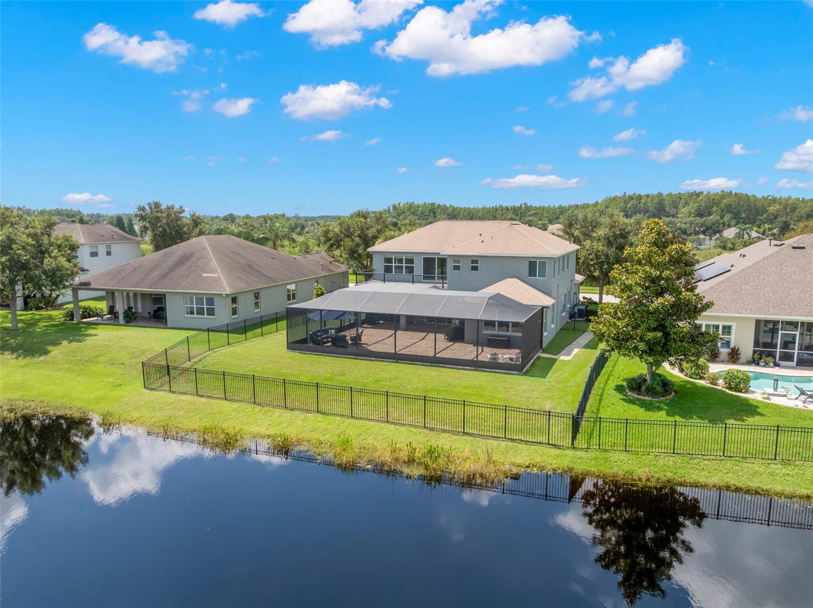 19315 FALCON CREST BLVD