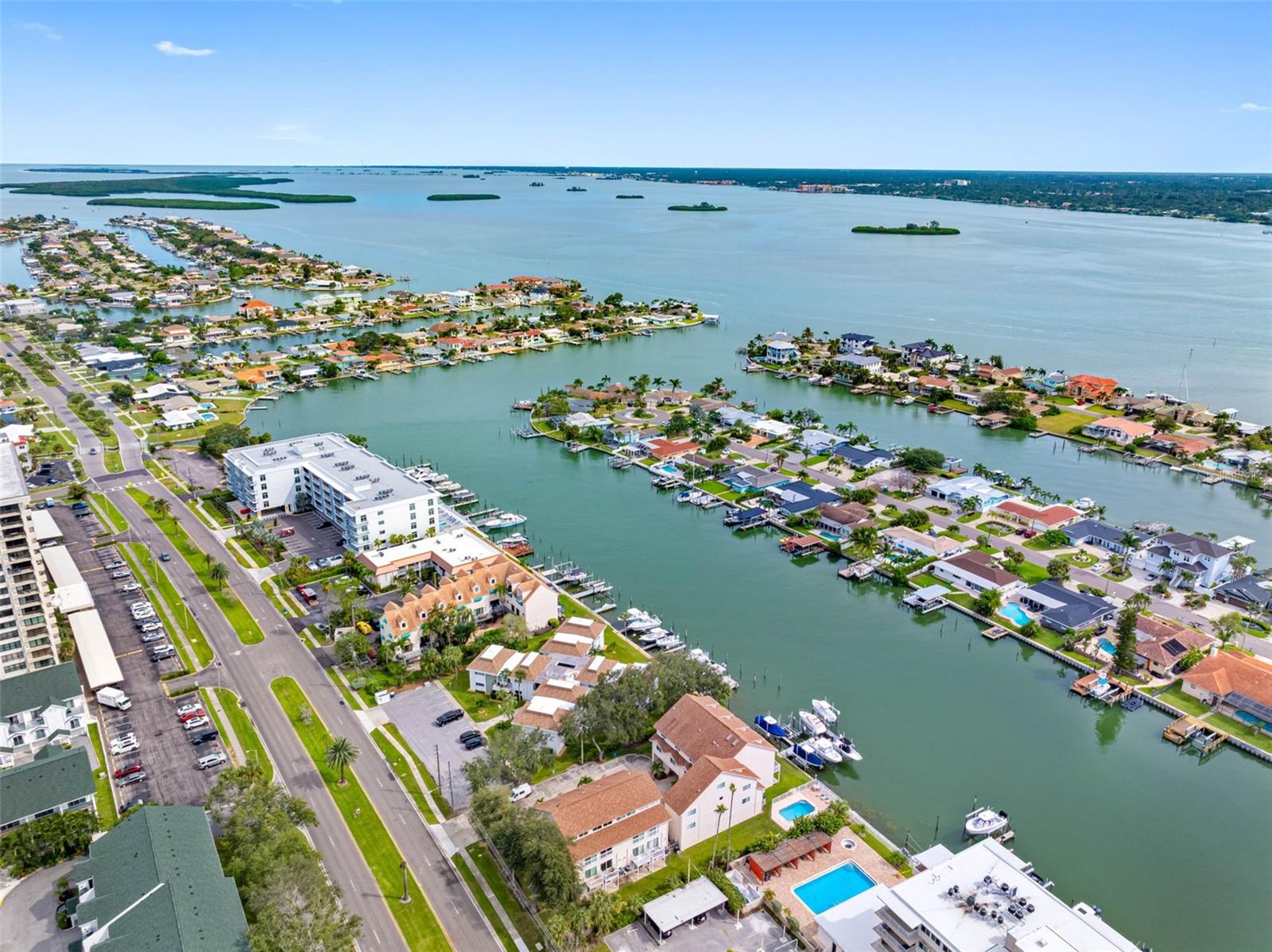 311 ISLAND WAY #104