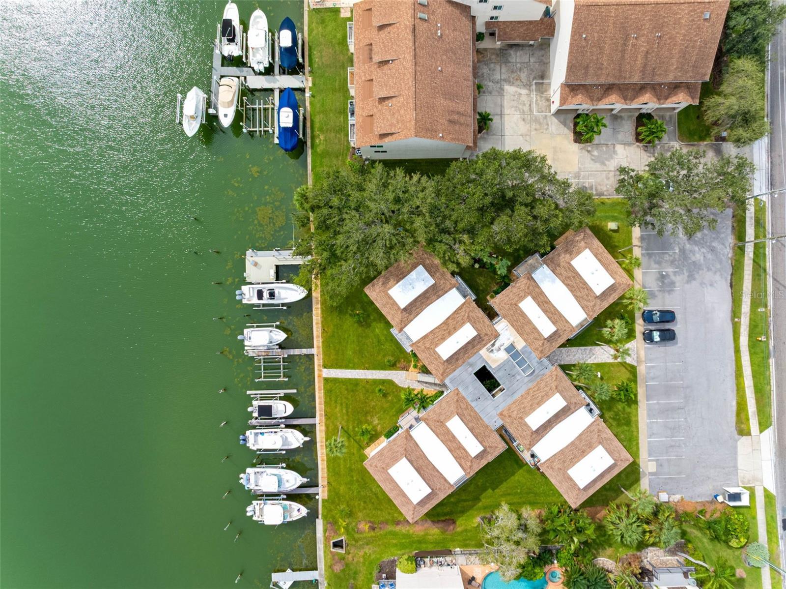 311 ISLAND WAY #104