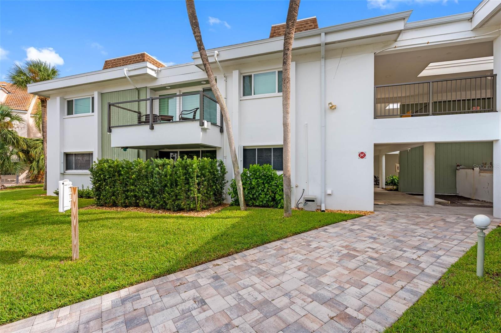311 ISLAND WAY #104
