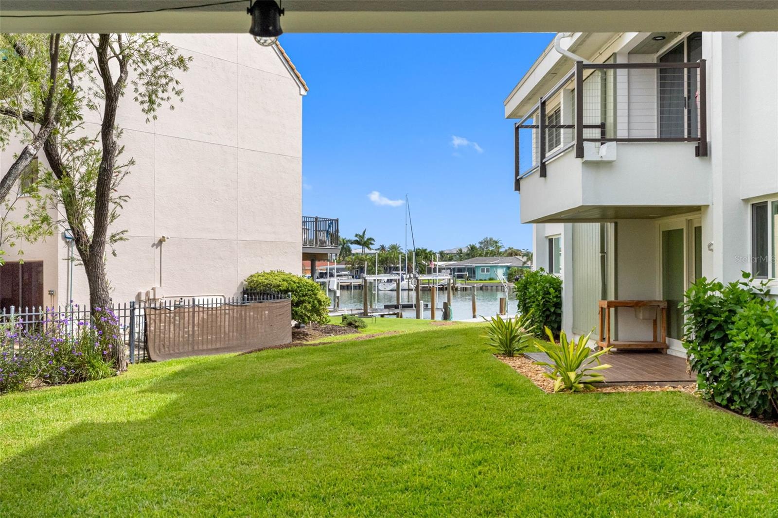 311 ISLAND WAY #104