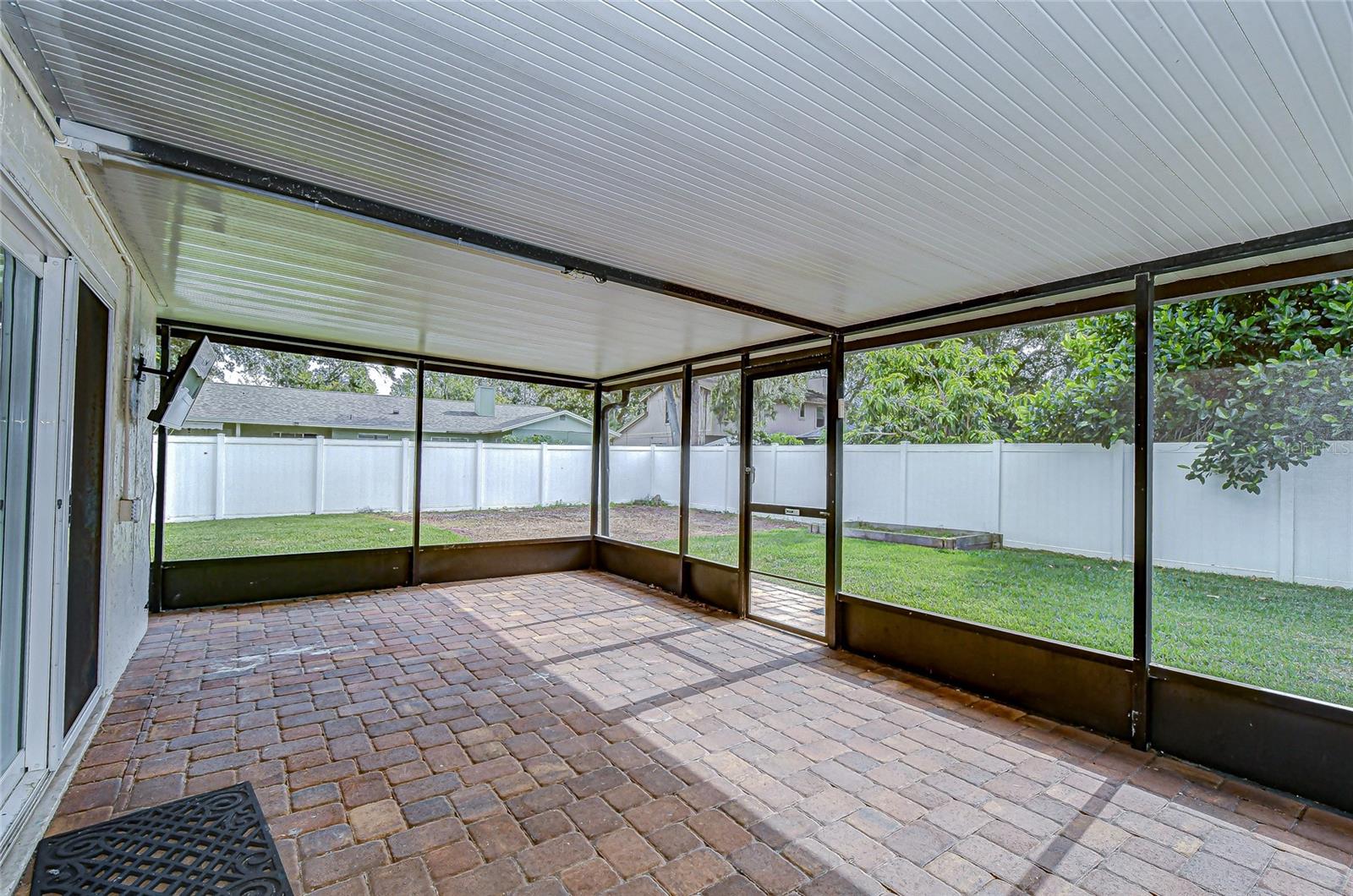 309 BLOOMINGFIELD DR