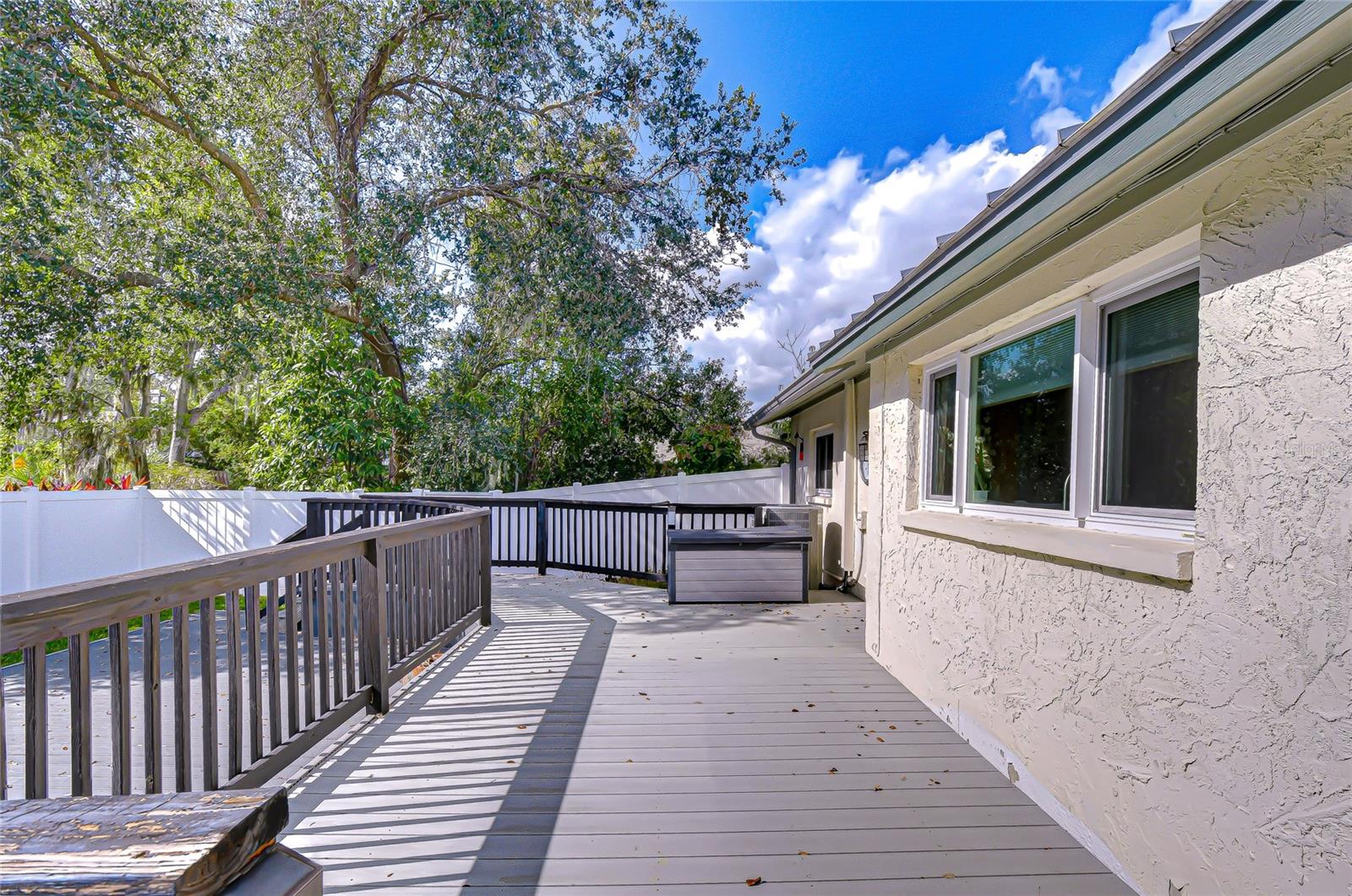 309 BLOOMINGFIELD DR