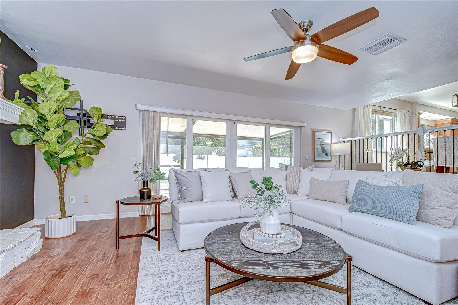 309 BLOOMINGFIELD DR