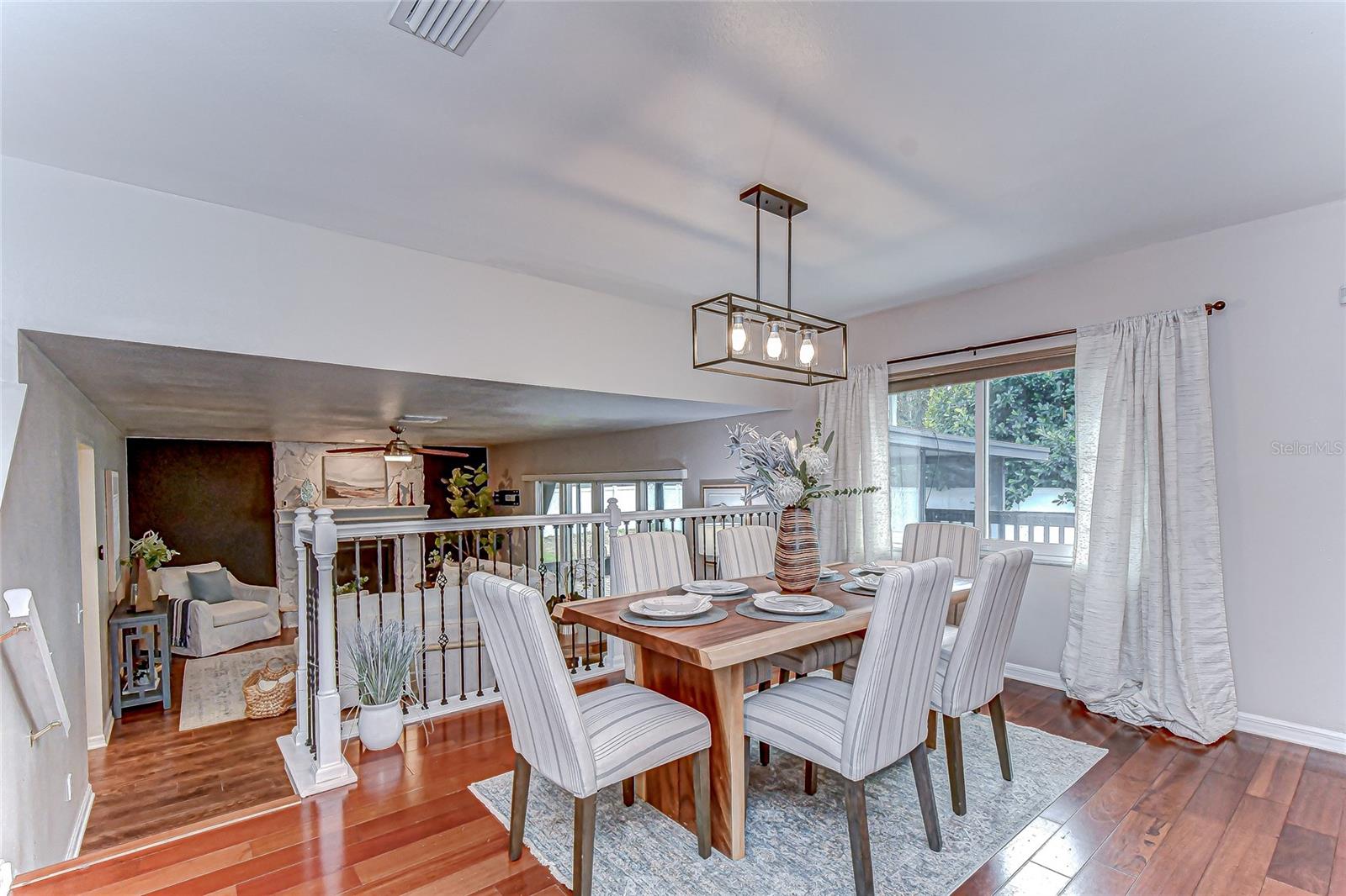 309 BLOOMINGFIELD DR