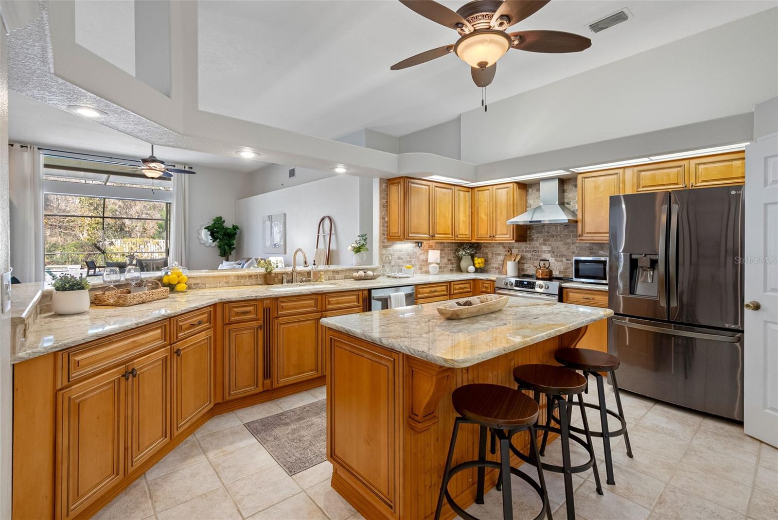 19321 WIND DANCER ST