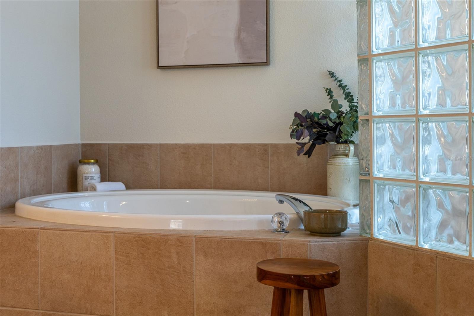 19321 WIND DANCER ST