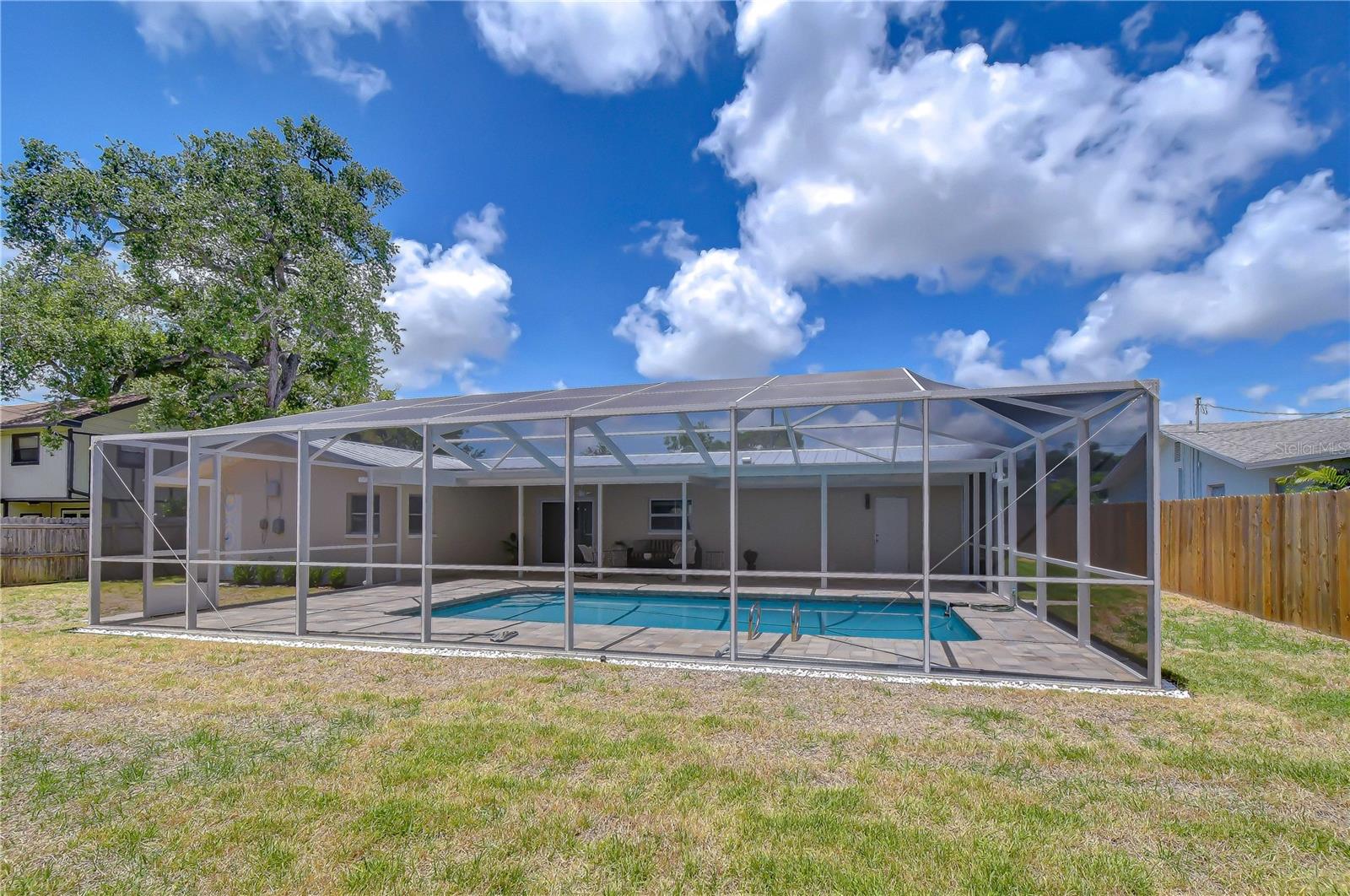 2167 LAKEVIEW RD
