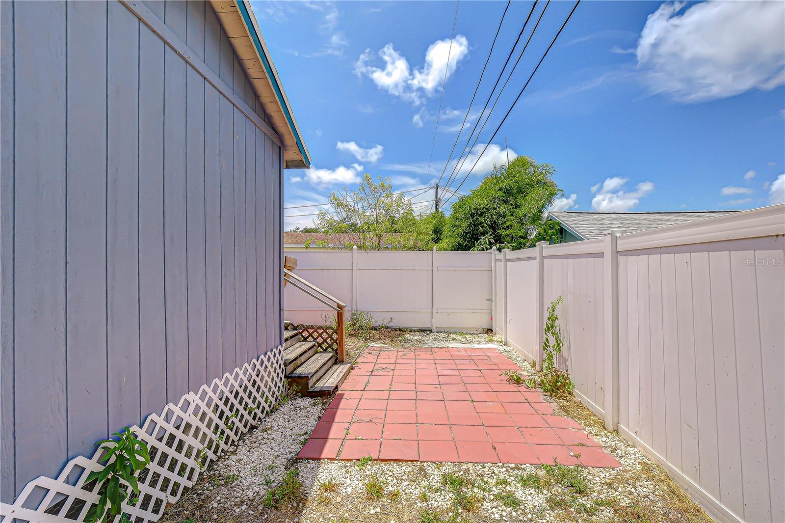 2933 56TH AVE N