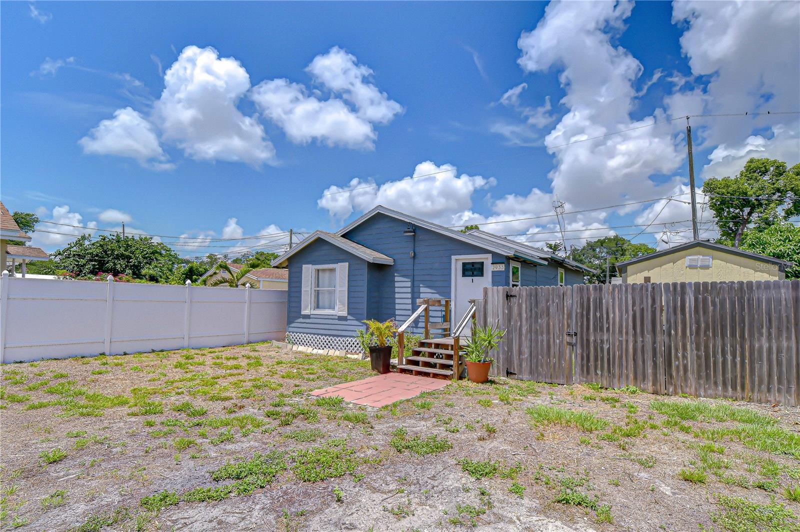 2933 56TH AVE N