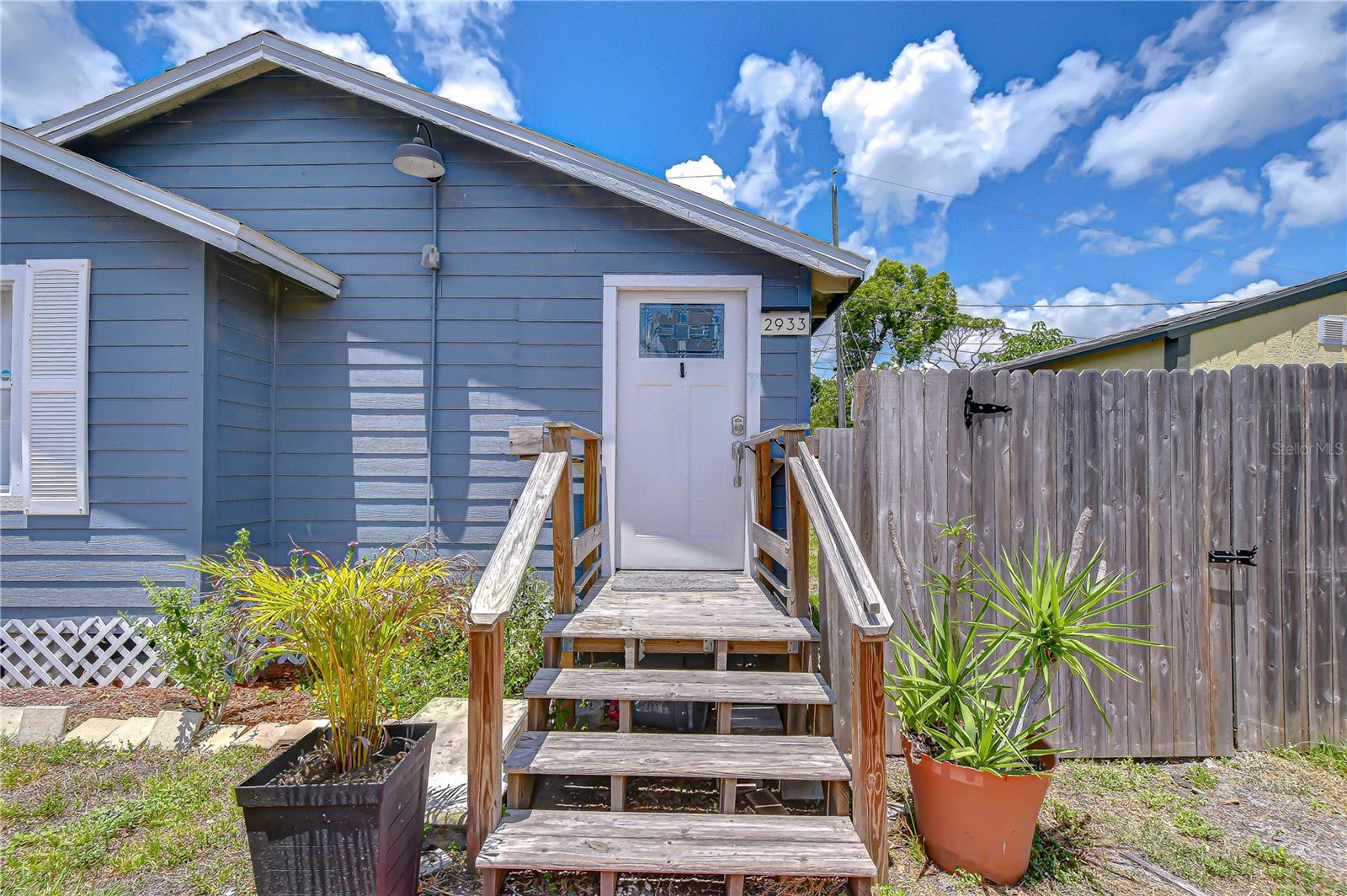 2933 56TH AVE N