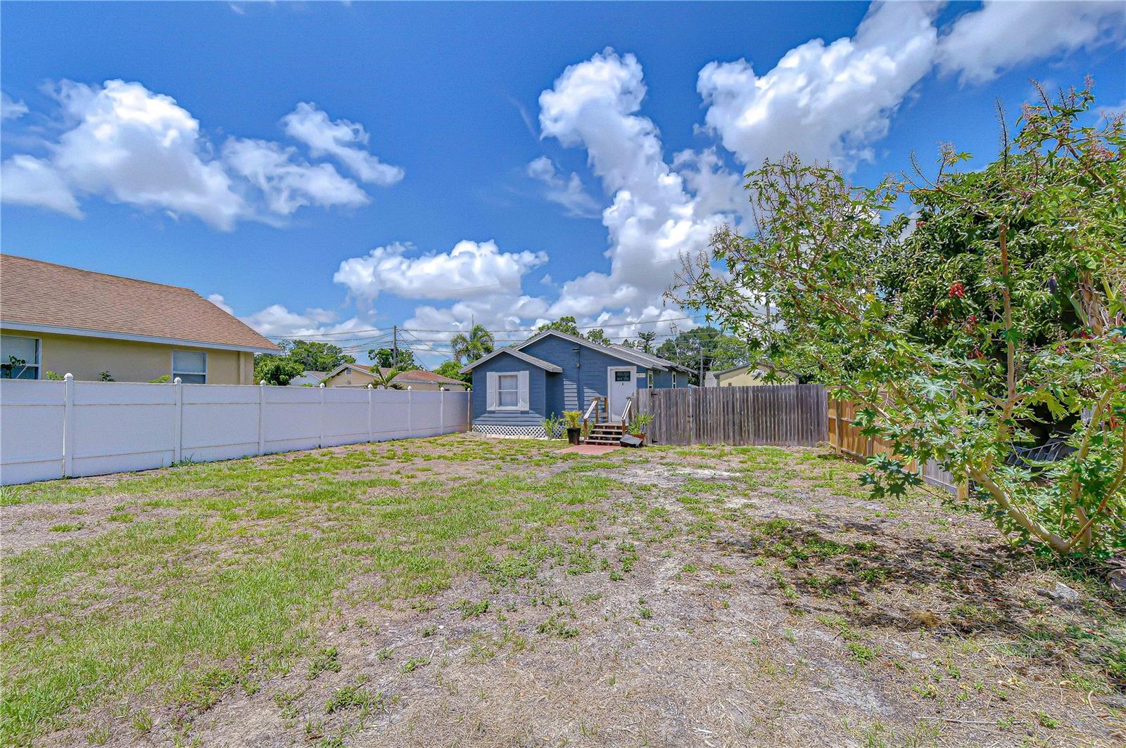 2933 56TH AVE N