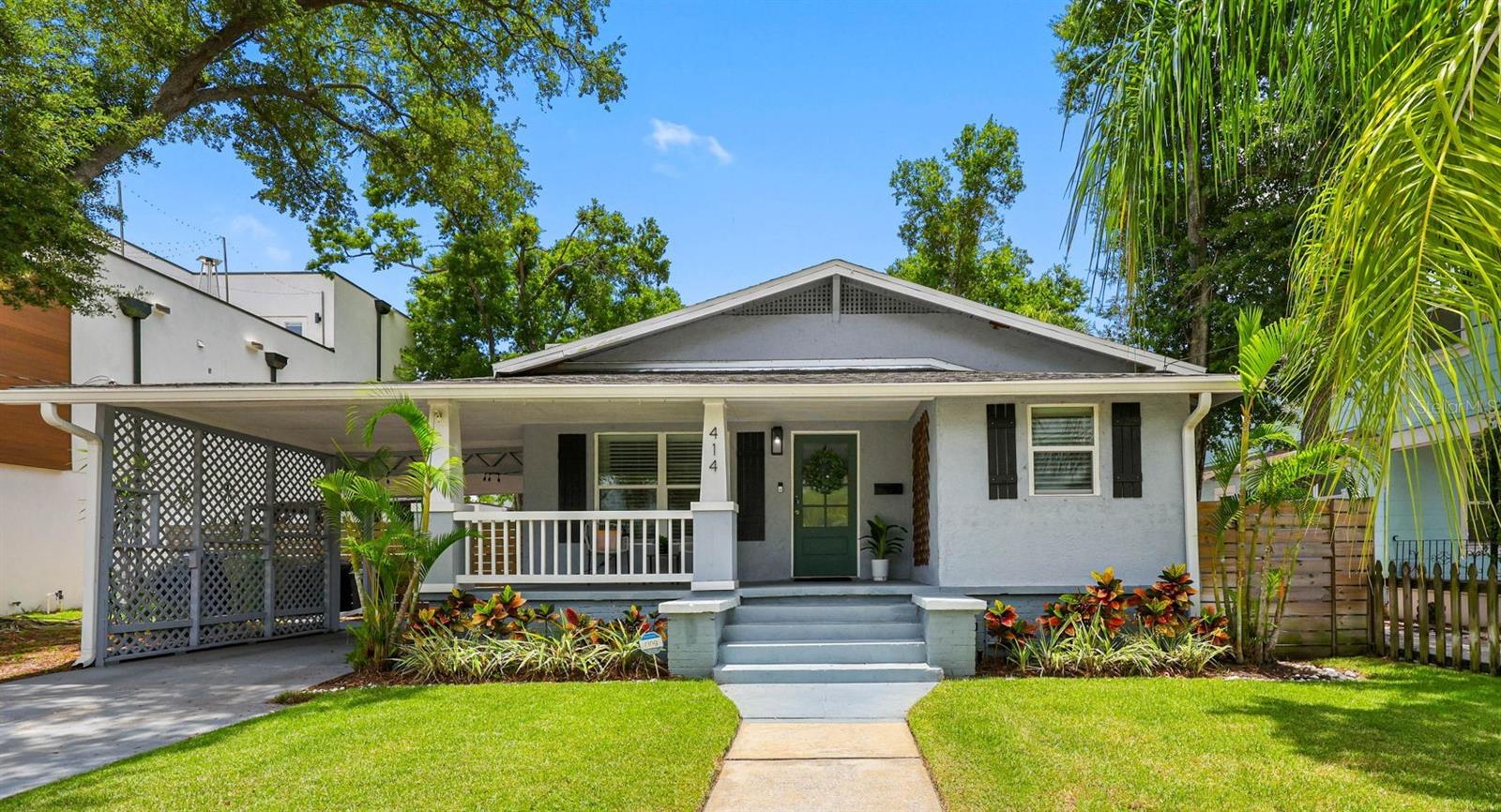 414 W AMELIA AVE