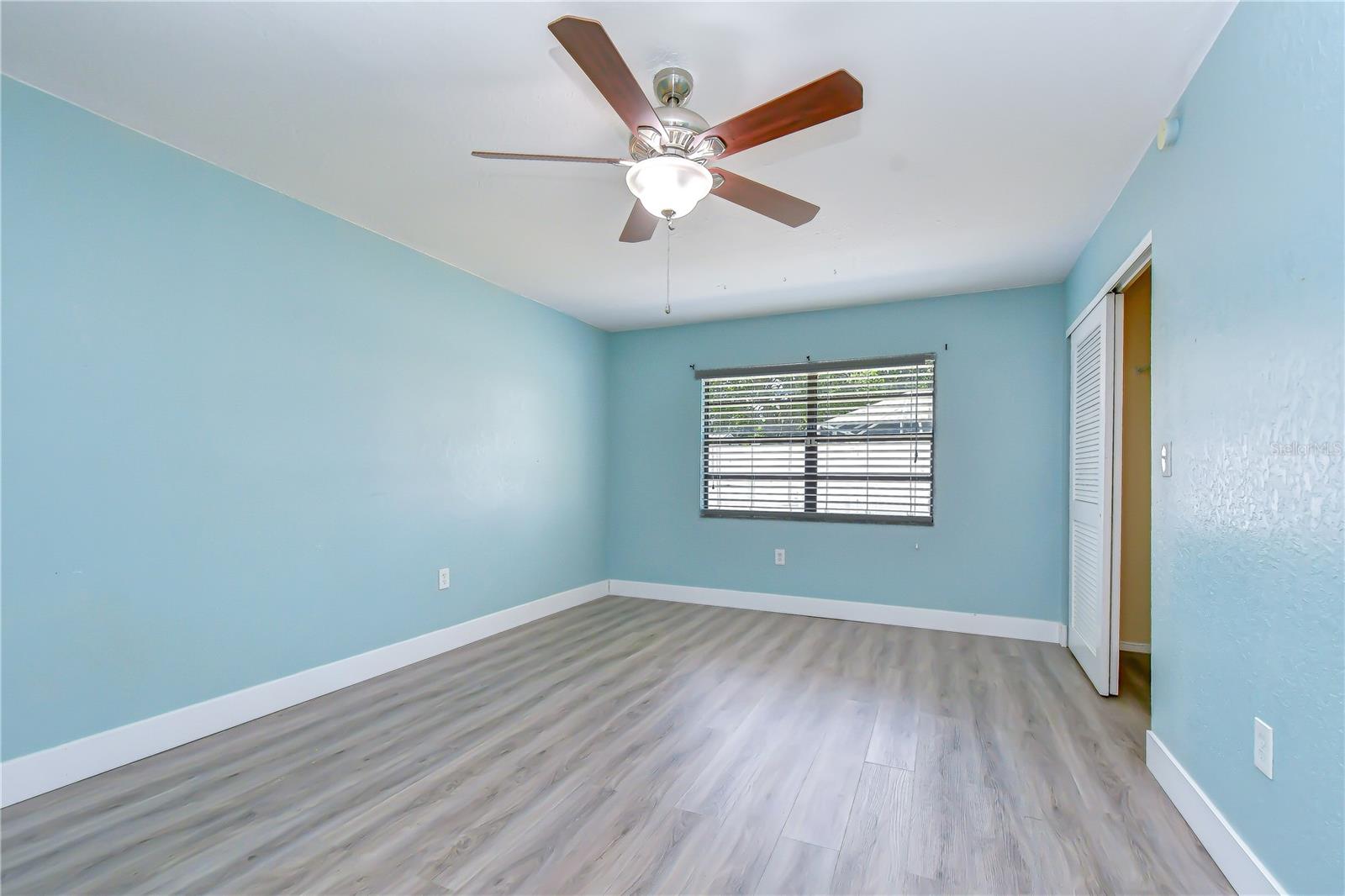 1291 RALEIGH CT