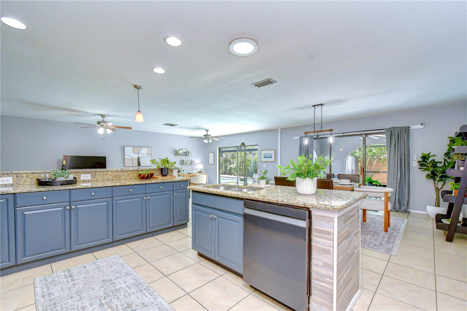 1291 RALEIGH CT