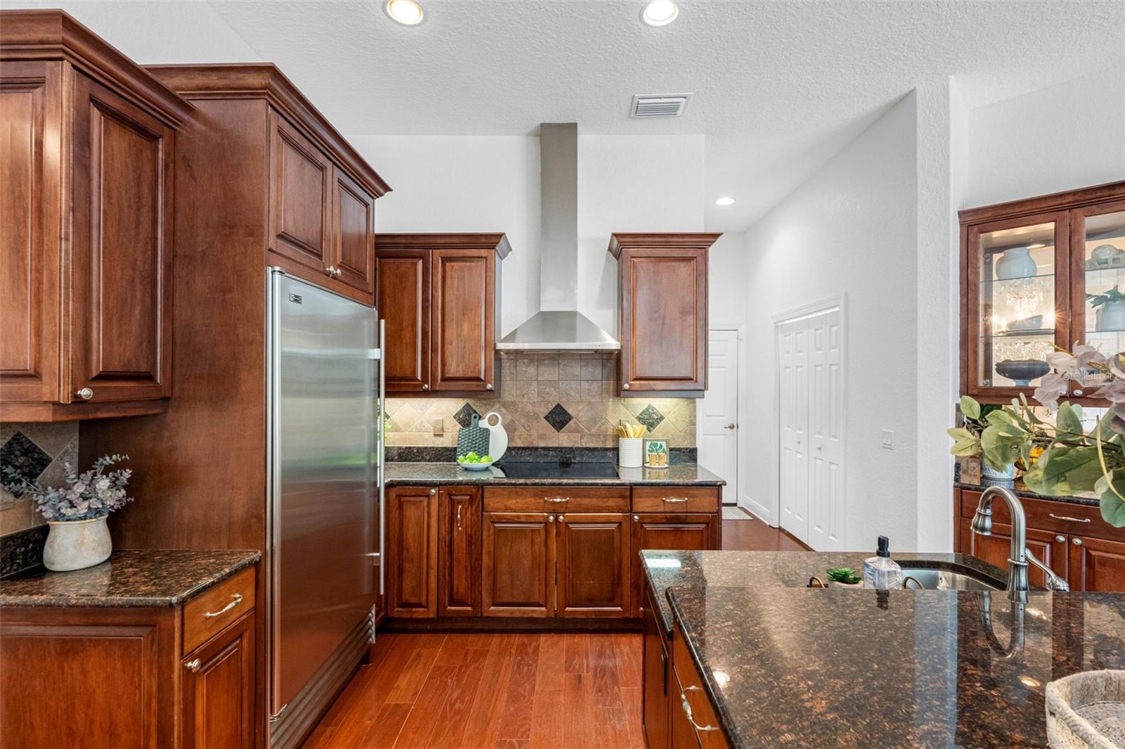 2103 CARROLL LANDING DR