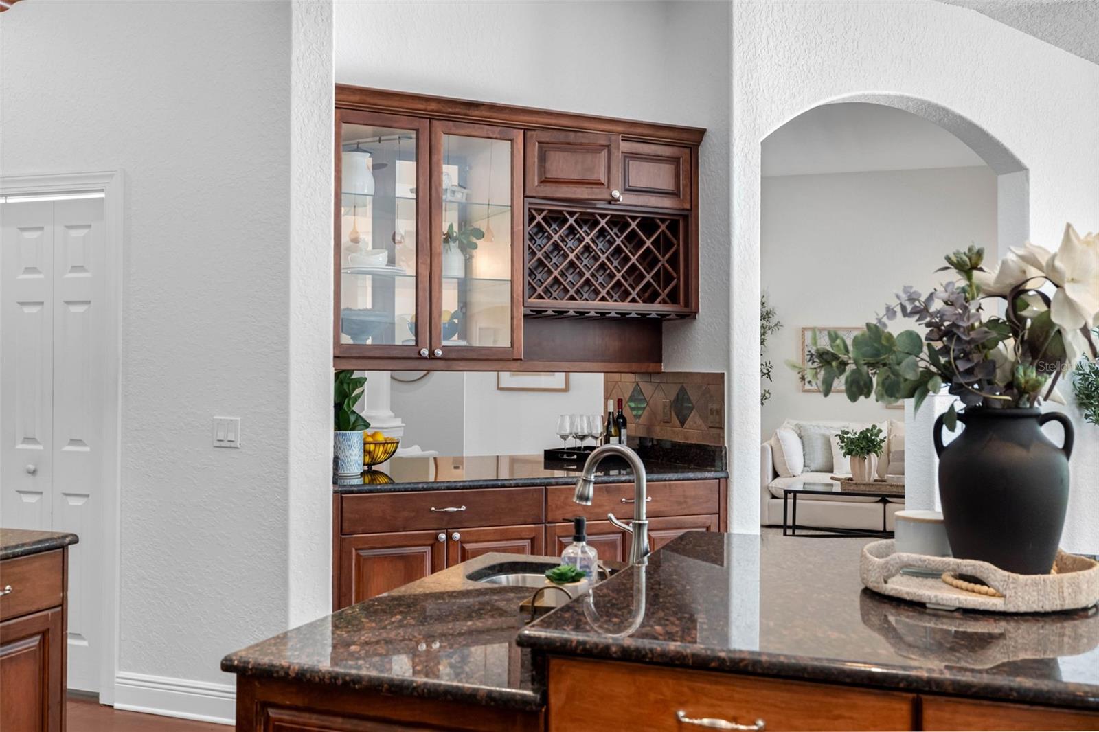 2103 CARROLL LANDING DR