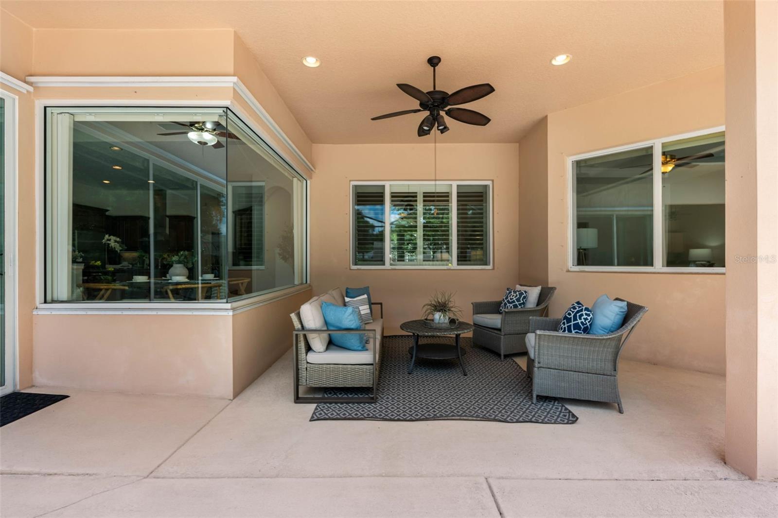 2103 CARROLL LANDING DR