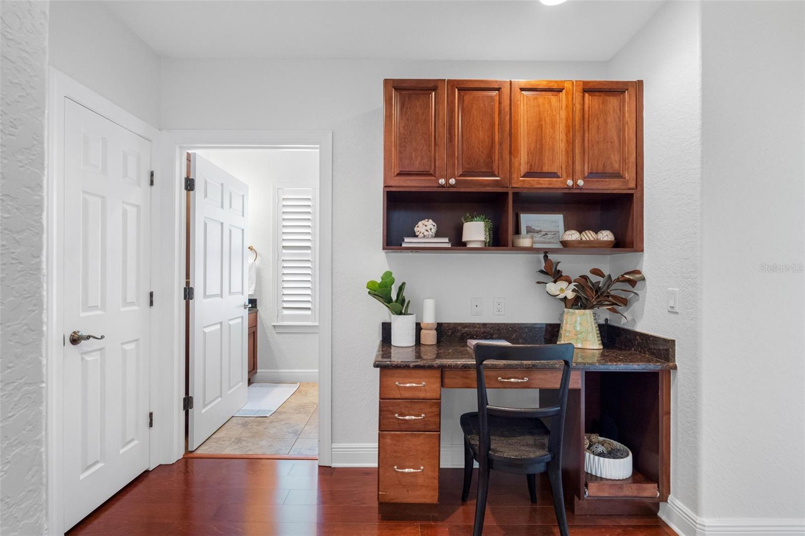 2103 CARROLL LANDING DR