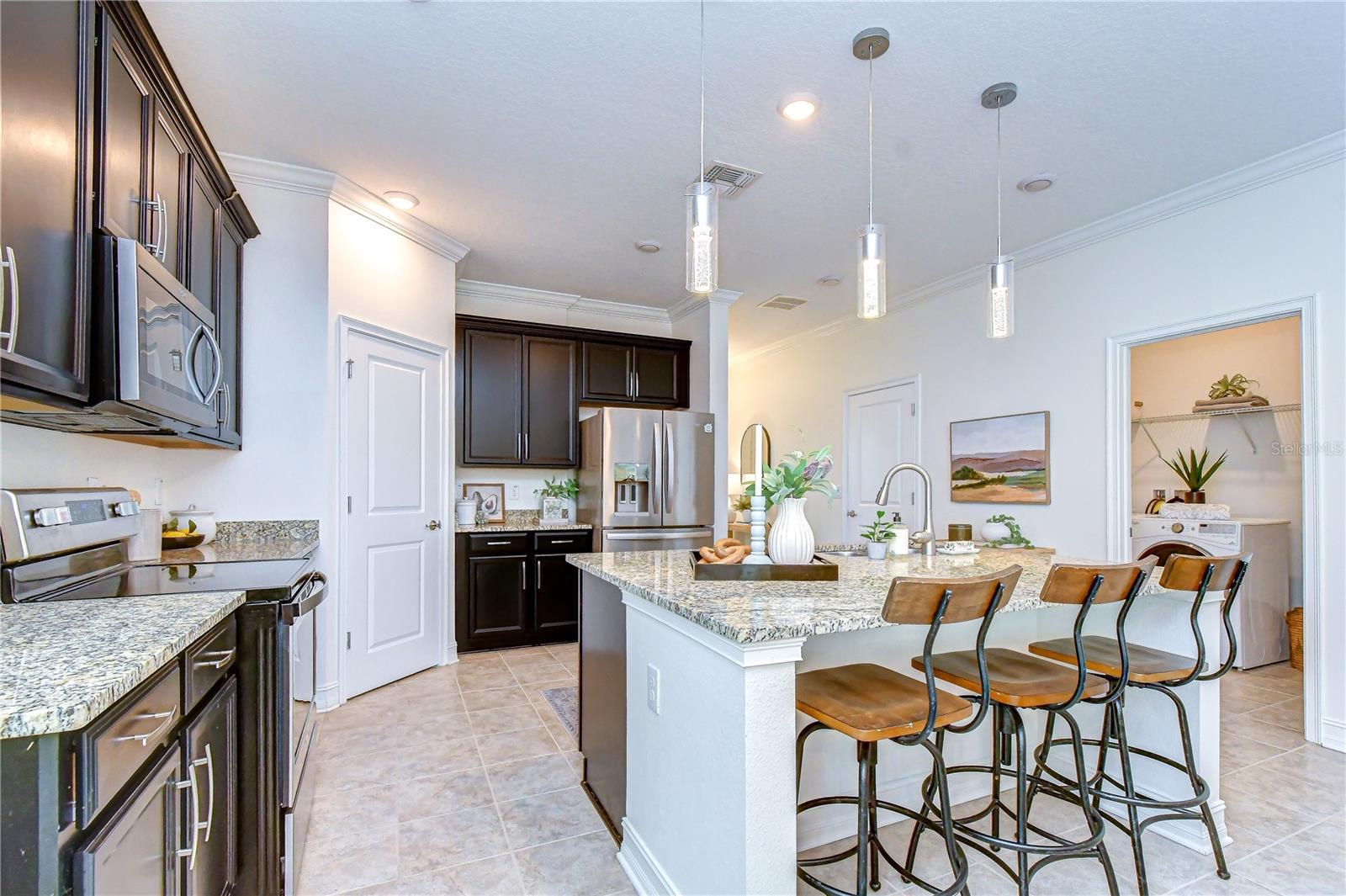 4749 ROLLING GREEN DR