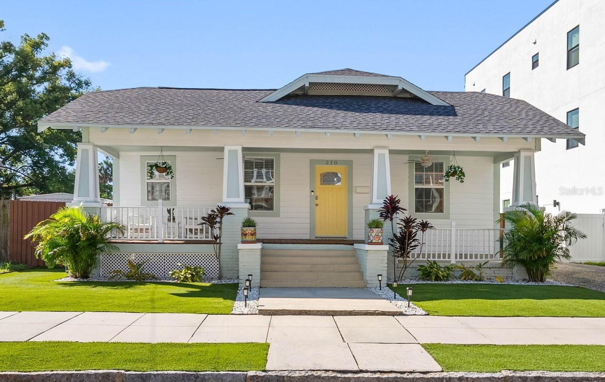 210 W EUCLID AVE