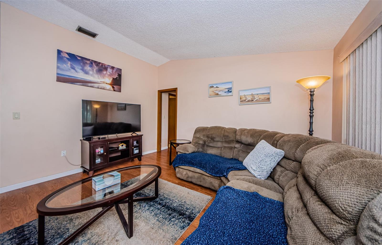 1004 ROSETREE LN