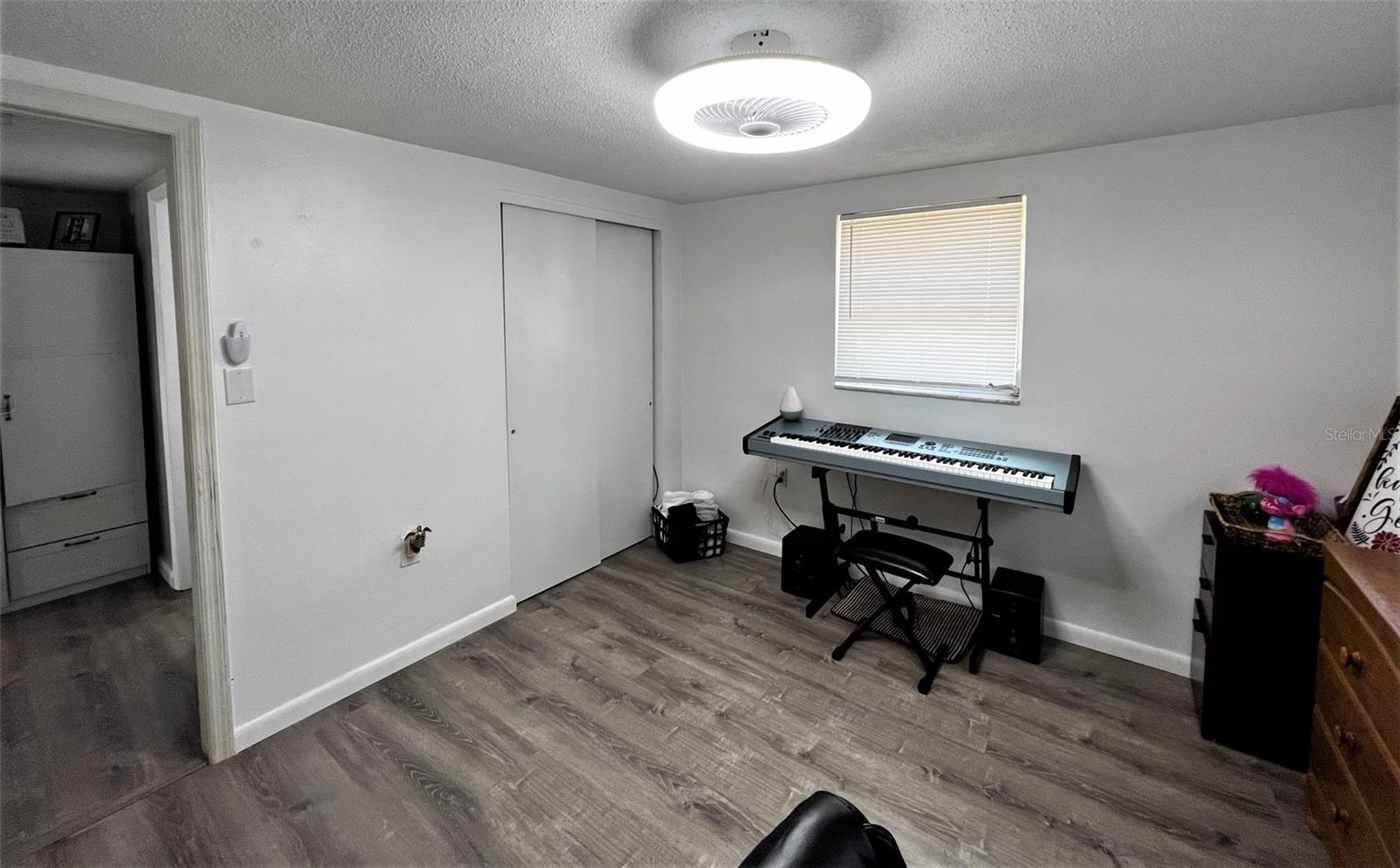 7341 BRENTWOOD DR