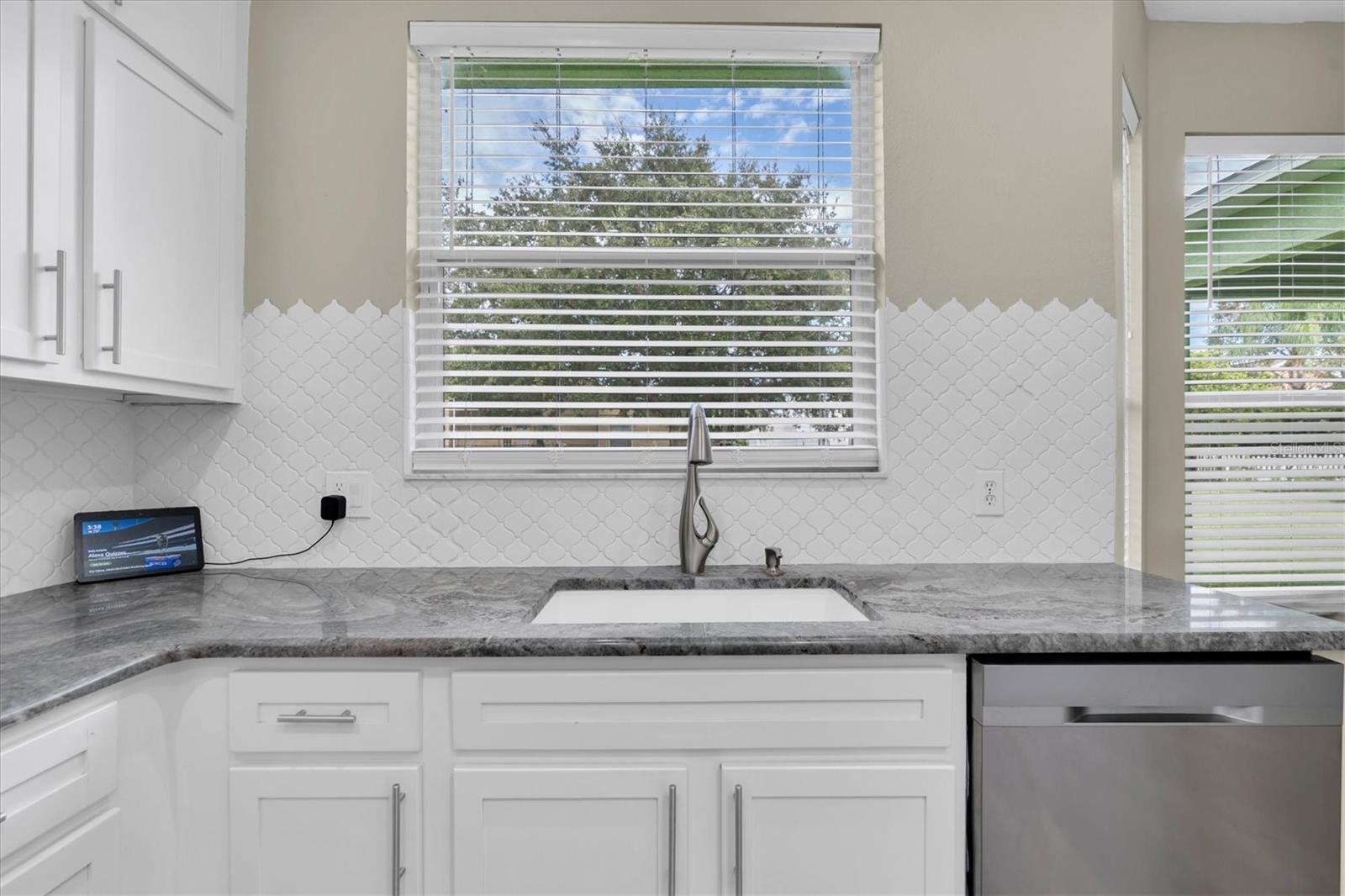 10423 TECOMA DR