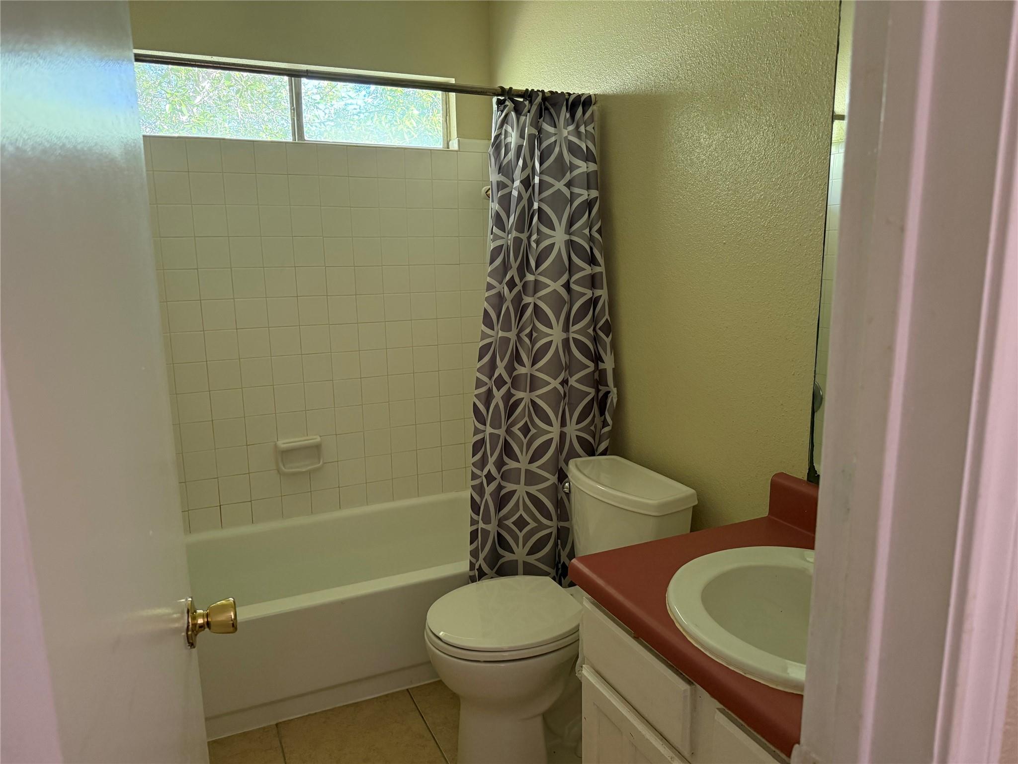 2039 Greencourt Drive