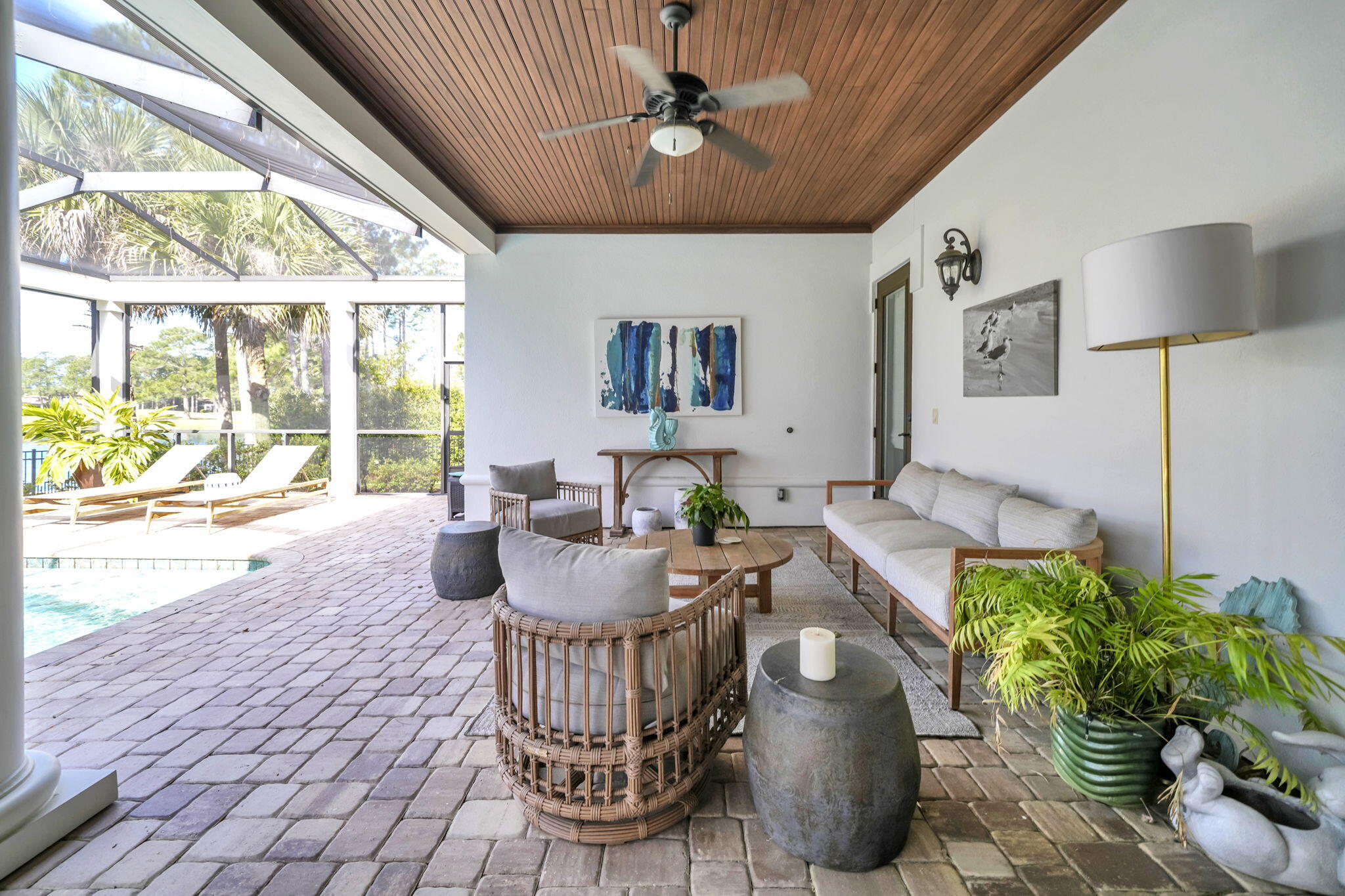 1530 W Island Green Lane