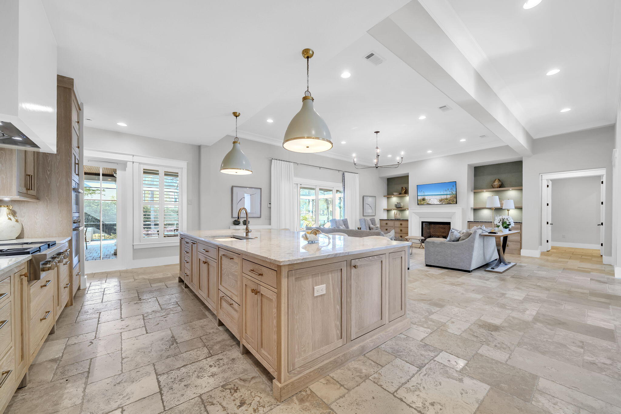 1530 W Island Green Lane