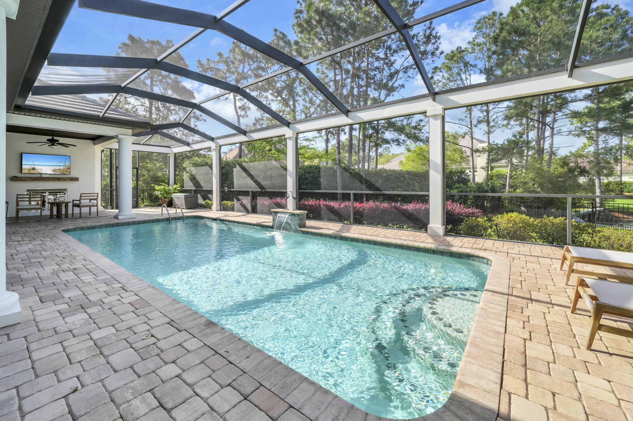 1530 W Island Green Lane