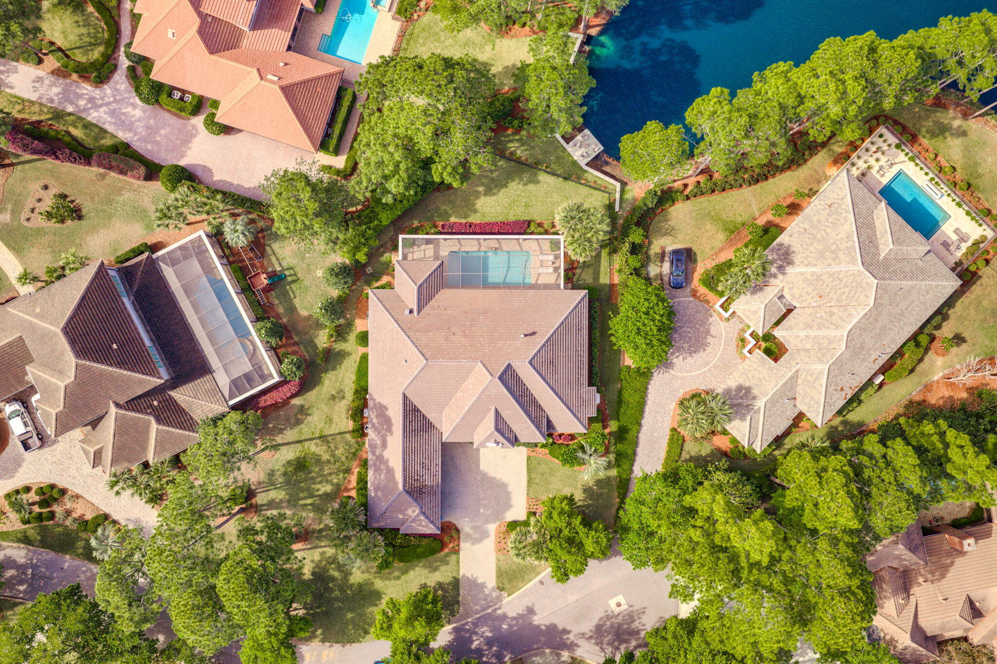 1530 W Island Green Lane