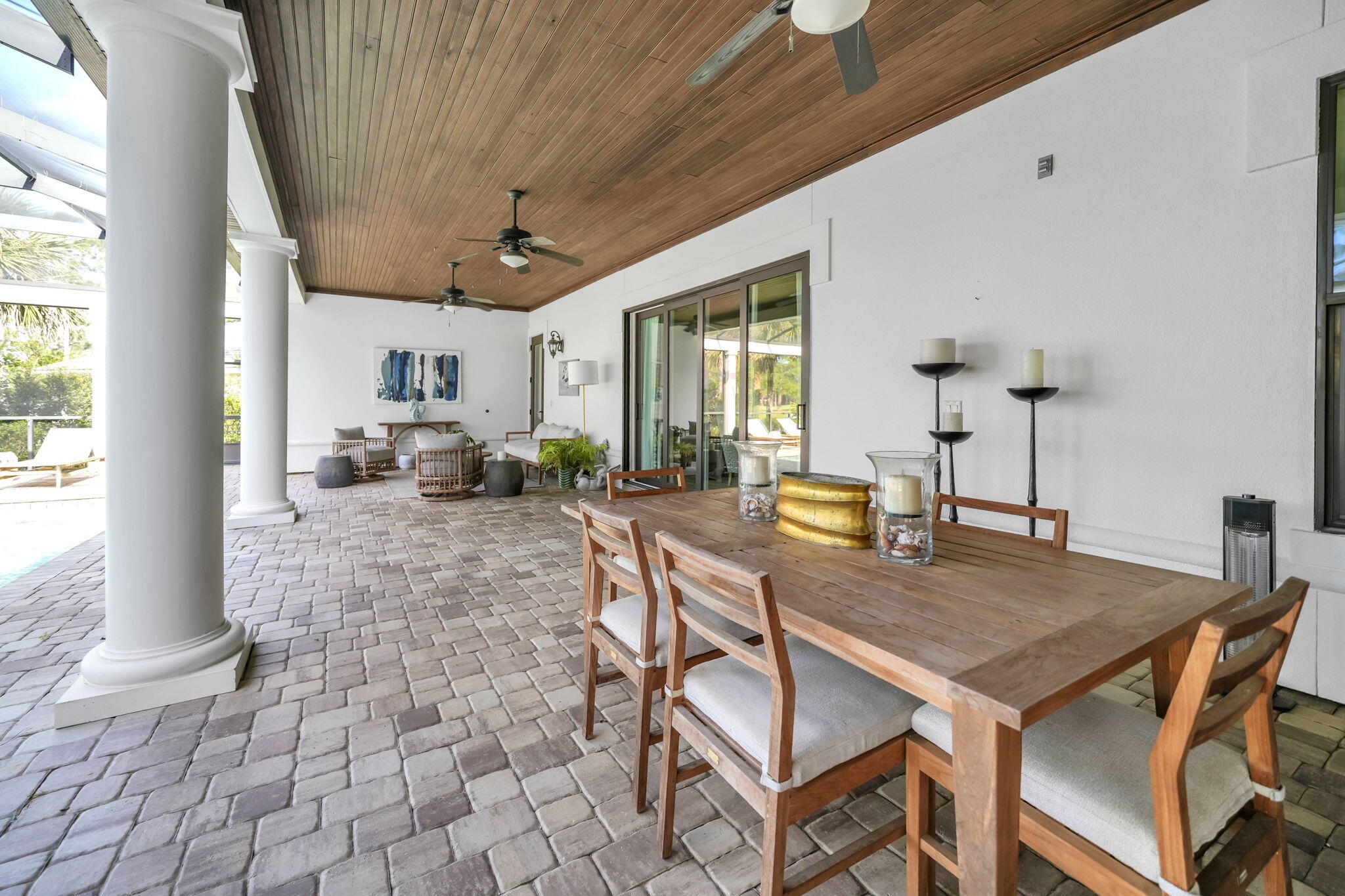 1530 W Island Green Lane