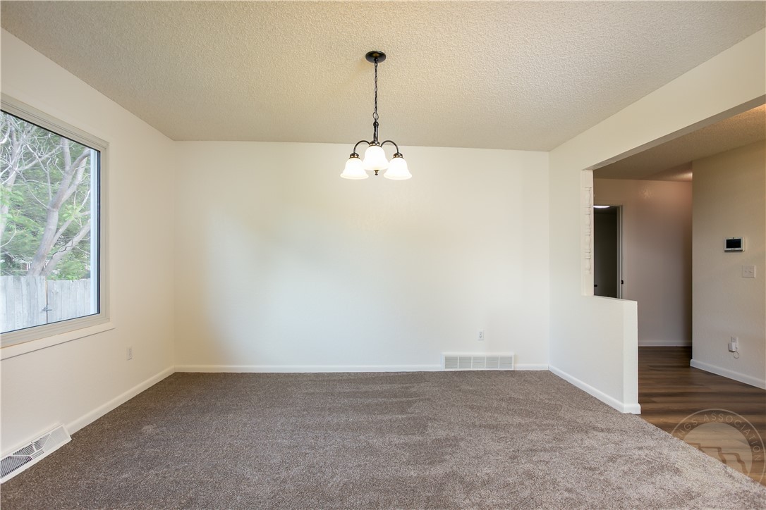 2820 Boulder Ave