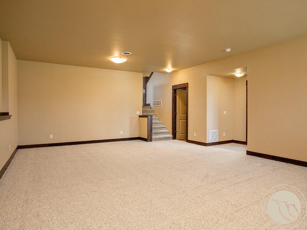2520 Hummingbird Way