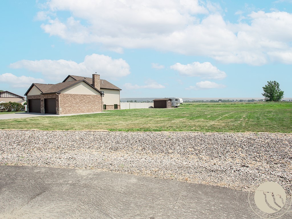 2520 Hummingbird Way