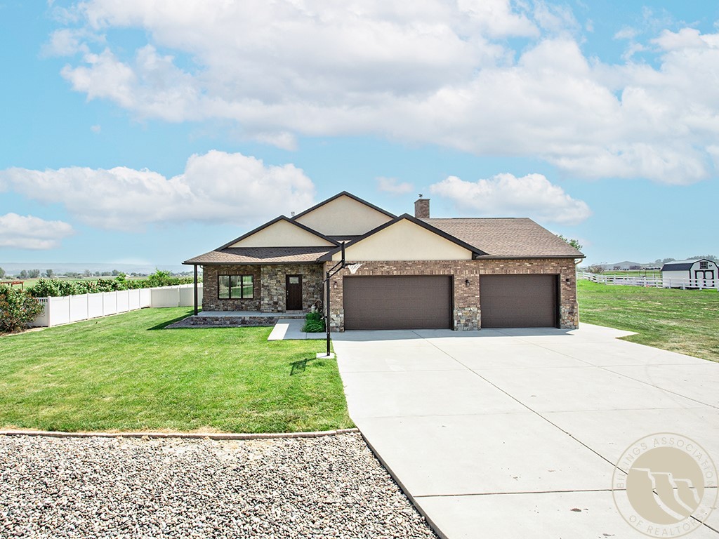 2520 Hummingbird Way