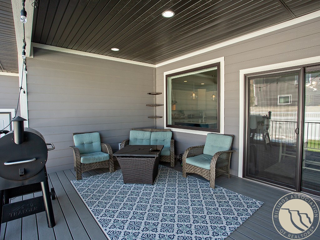 3212 Peregrine Lane