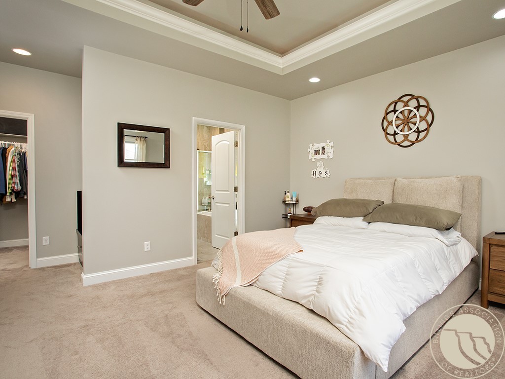 3212 Peregrine Lane