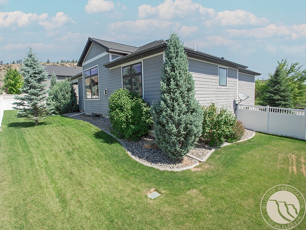 3212 Peregrine Lane
